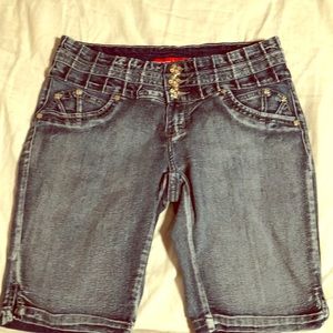 Gogo Star Jean shorts